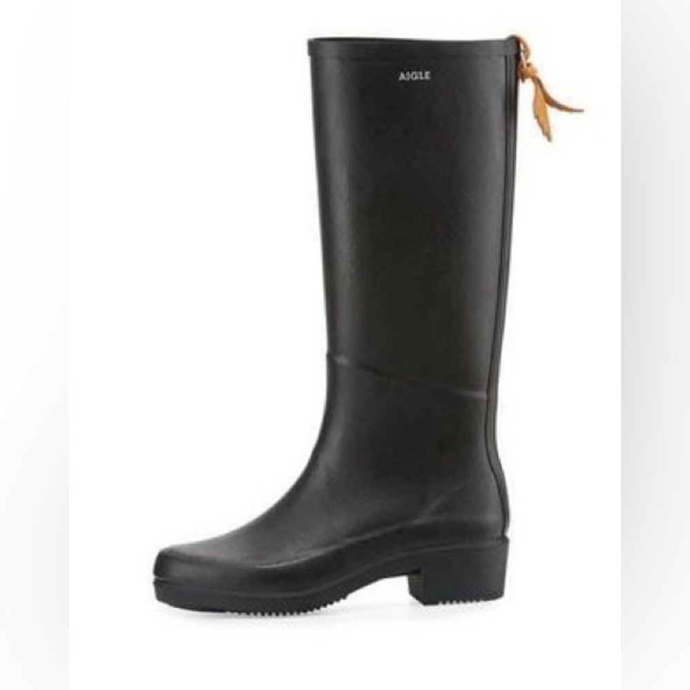 Aigle tall rain boots size 38